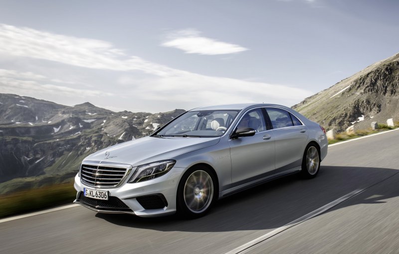 Mercedes Benz s63 AMG 2014