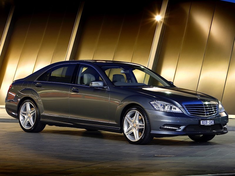Мерседес Бенц s350
