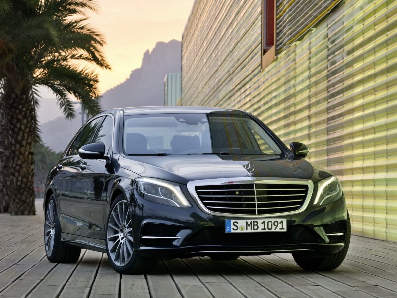 Мерседес Бенц w222