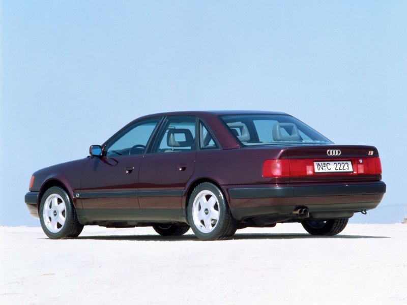 Audi 100 (c4)