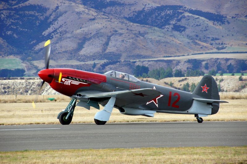 Ali Hamilton Warbirds