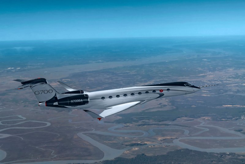 Гольфстрим g700