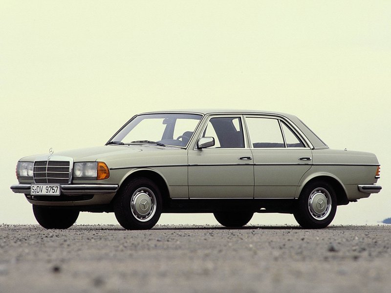 Mercedes-Benz w123 200d