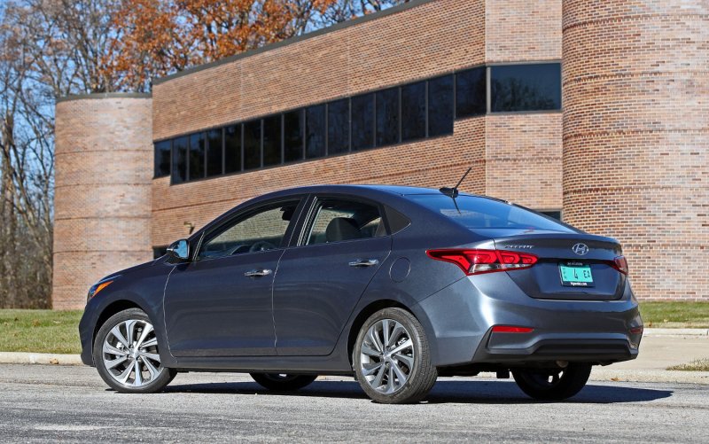 Hyundai Accent 2020 хэтчбек