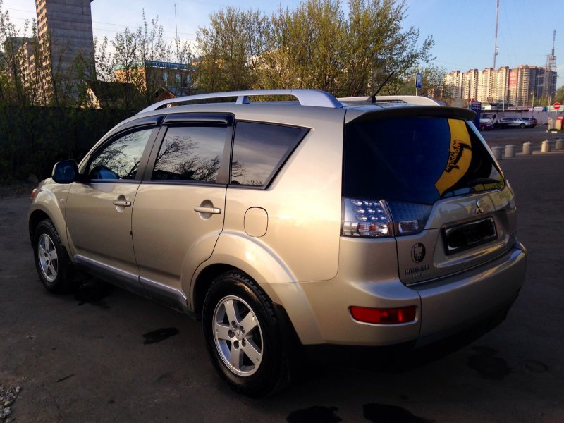 Nissan Outlander