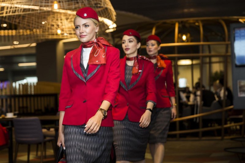 Royal Jordanian Airlines стюарды
