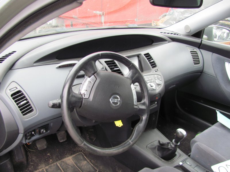 Nissan primera 2002 салон
