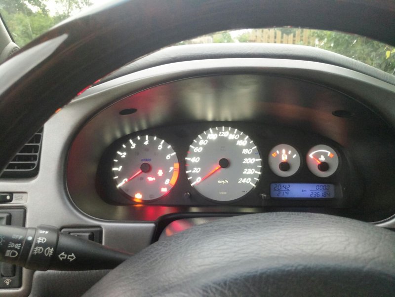 Nissan primera p11 приборная панель