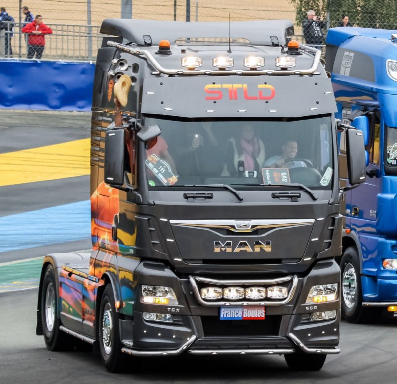 Тягач ман TGX