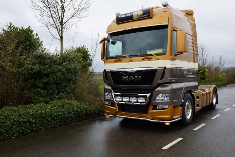 Man TGX TGA Red