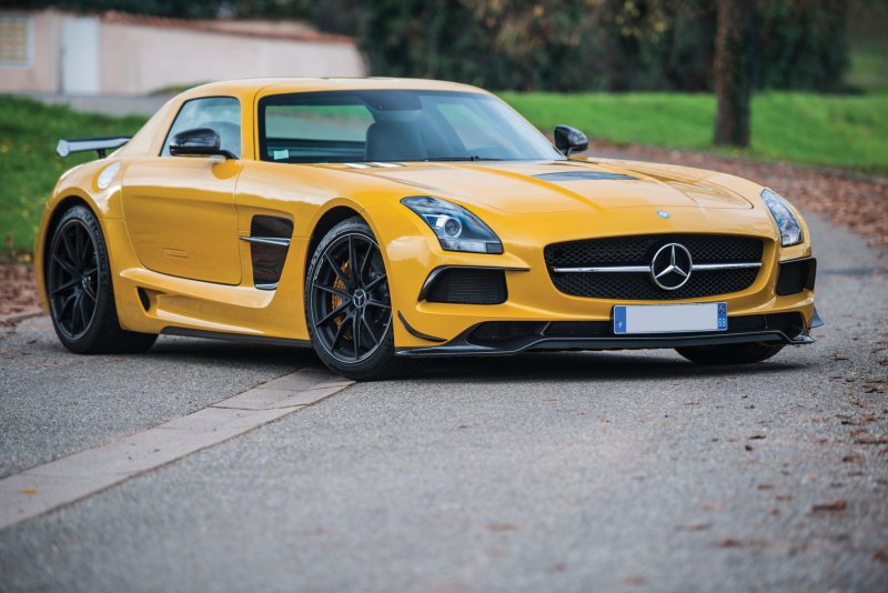 Мерседес SLS AMG