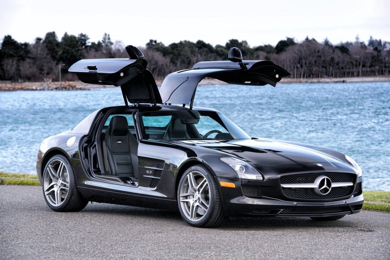 Mercedes-Benz SLS AMG Coupe