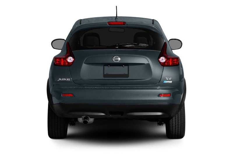 Nissan Juke Рестайлинг сзади