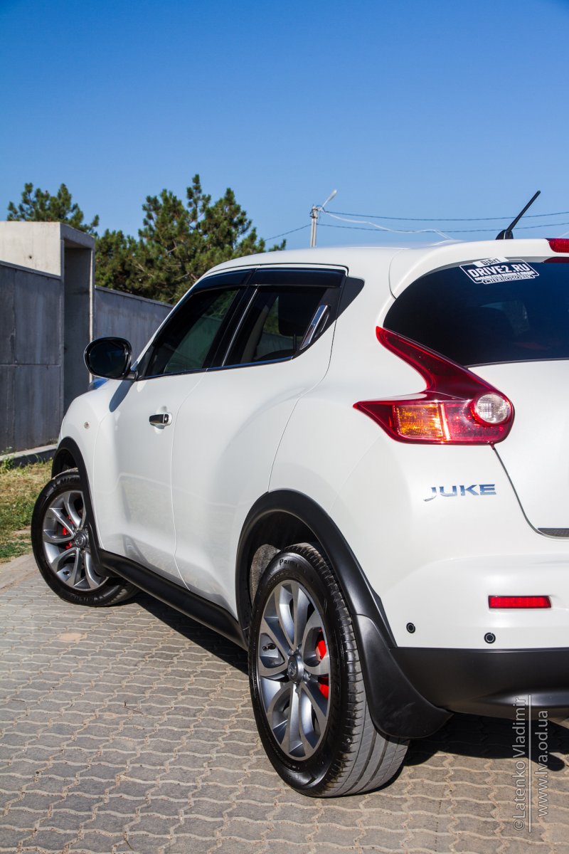 Nissan Juke 2015 зад