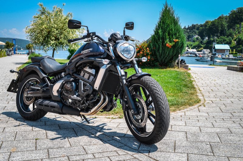 Kawasaki Vulcan 900