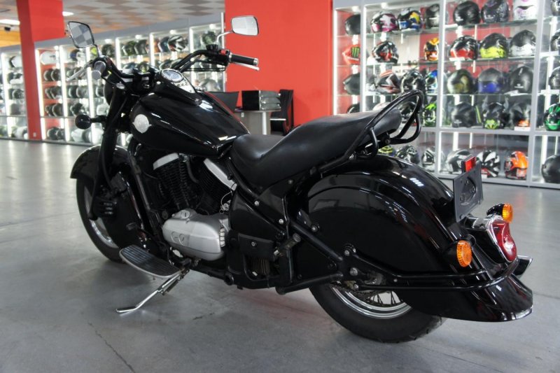 Мотоцикл Kawasaki vn900