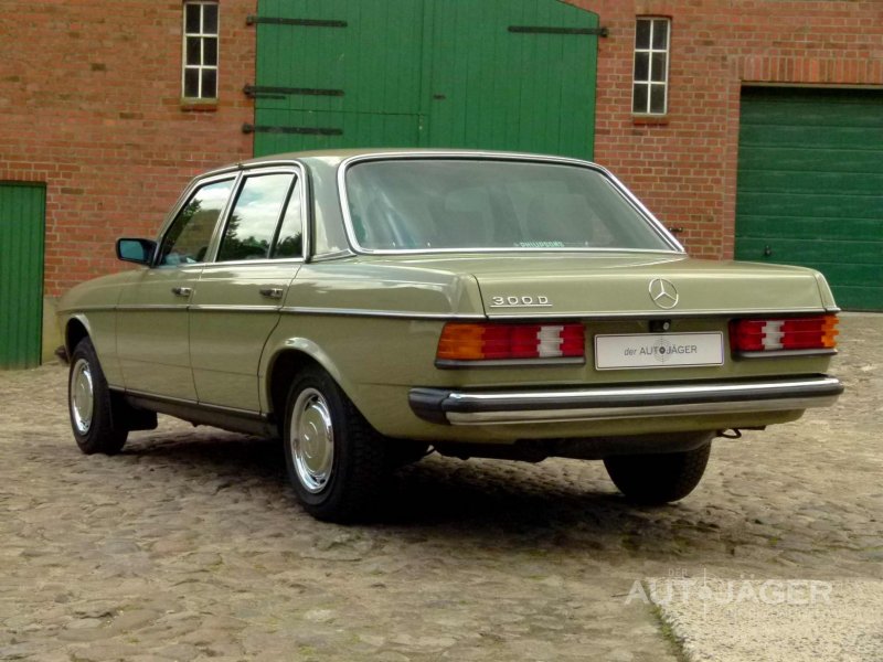 Мерседес w123 1990