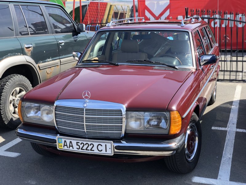 Mercedes w123 1976