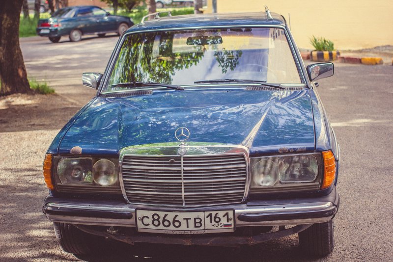 Mercedes-Benz w123