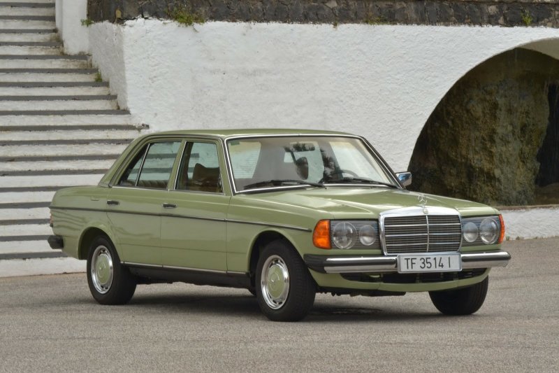 Mercedes 240d