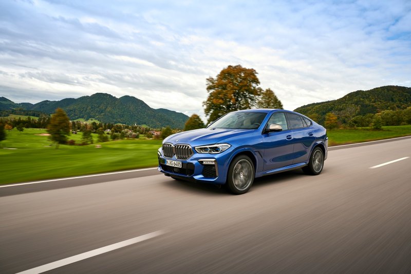 BMW x6 m50i