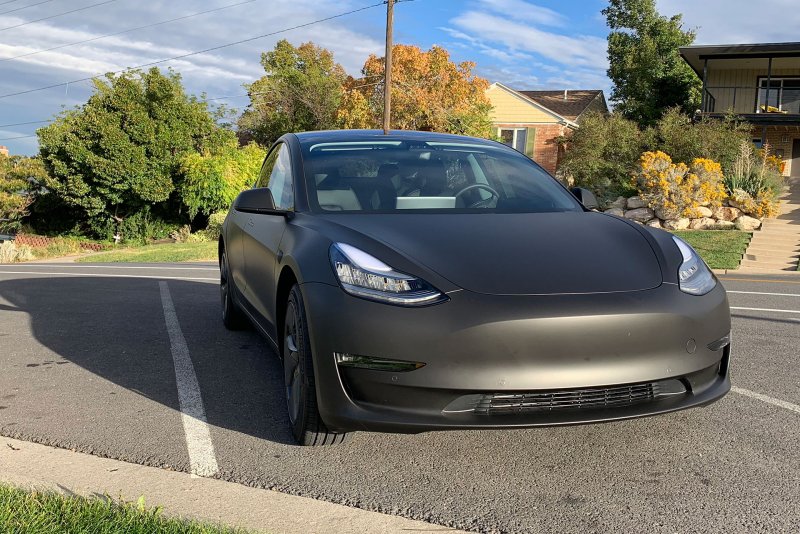 Tesla model s Black