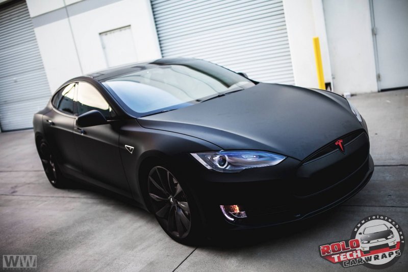 Tesla model 3 Performance черный
