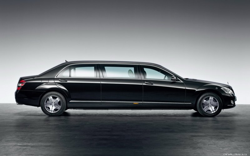 Mercedes-Benz s600 Pullman Guard
