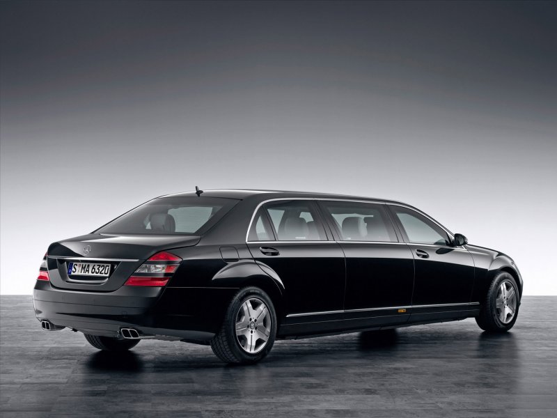 Мерседес Майбах Пульман s600