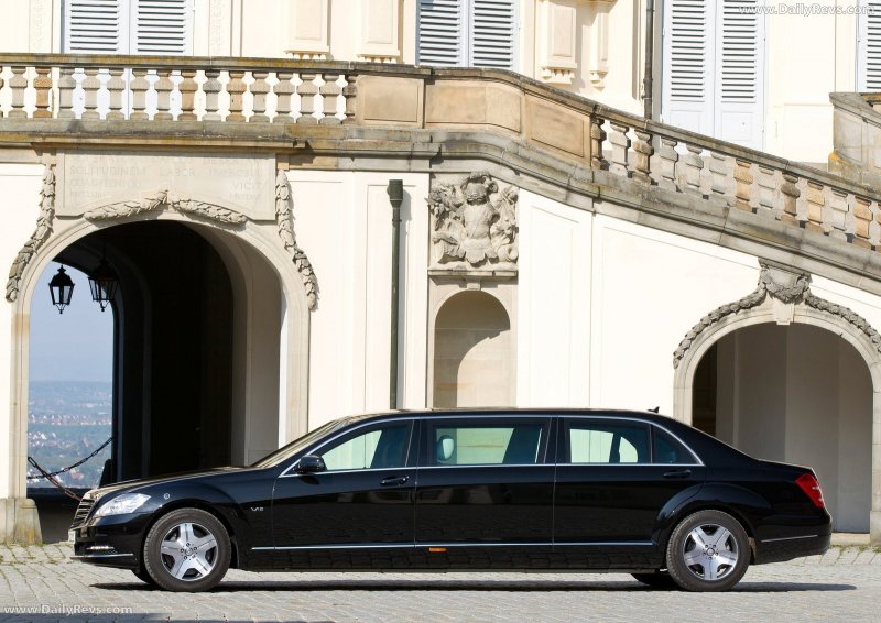 Mercedes s600 Pullman Guard