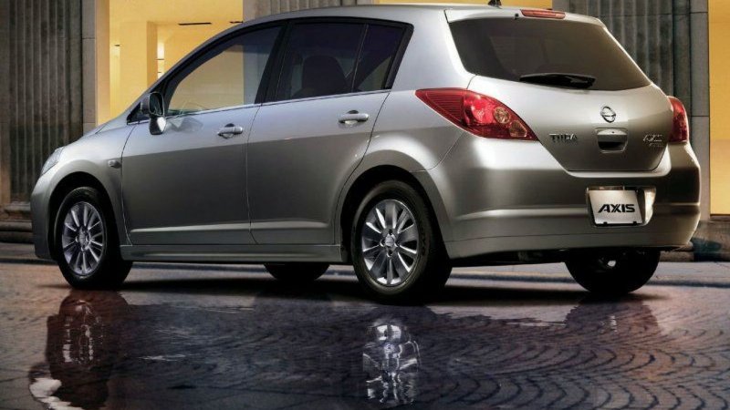 Nissan Tiida c11