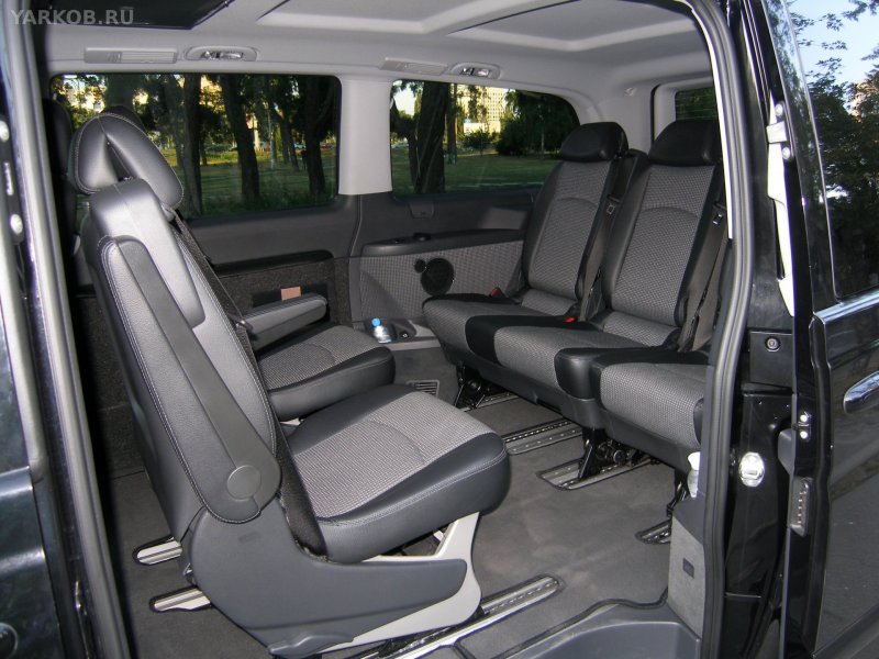 Mercedes Benz Viano внутри