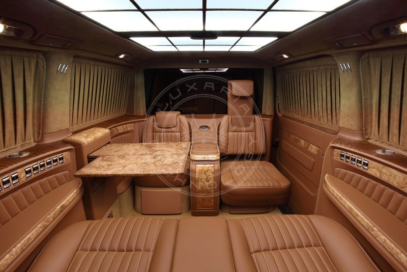 VIP Mercedes Vito 2021