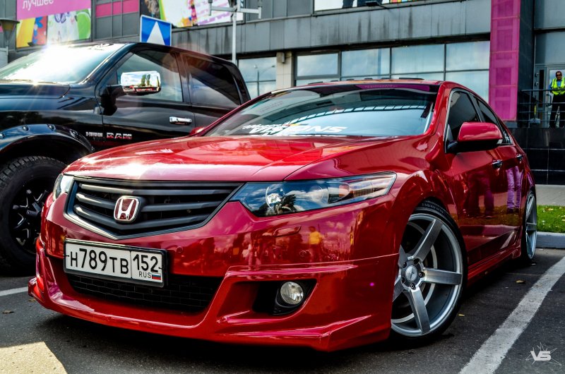 Honda Accord 8 Type s Mugen