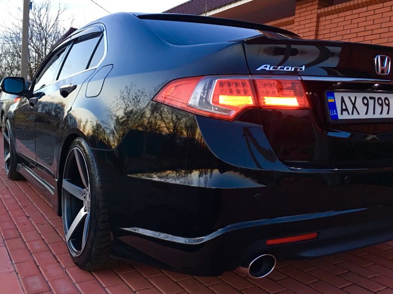 Honda Accord 8 Type s Tuning