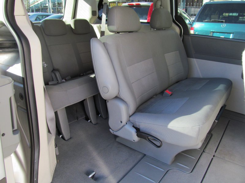 Dodge Grand Caravan 2008 салон