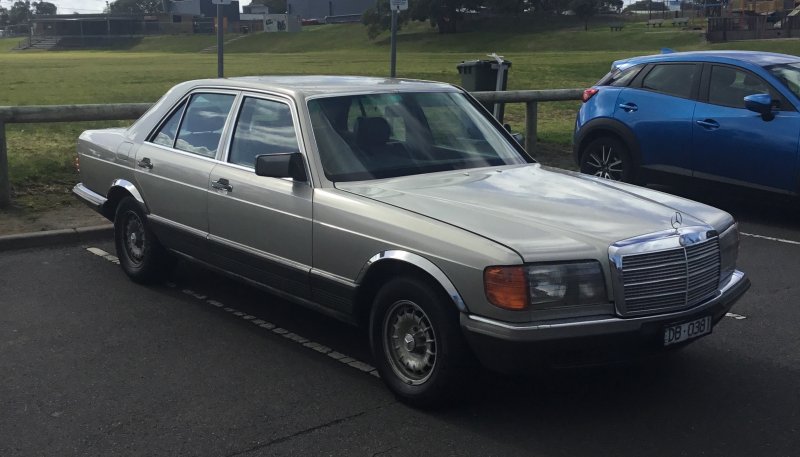 Мерседес w124 1985