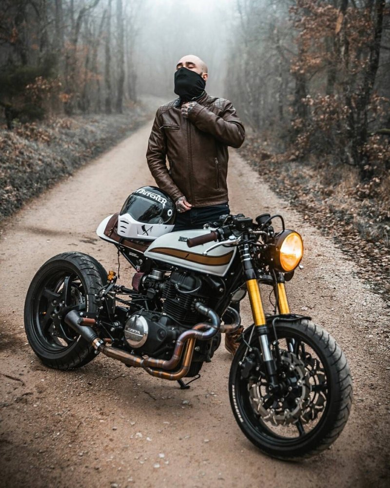 Cafe Racer Scrambler