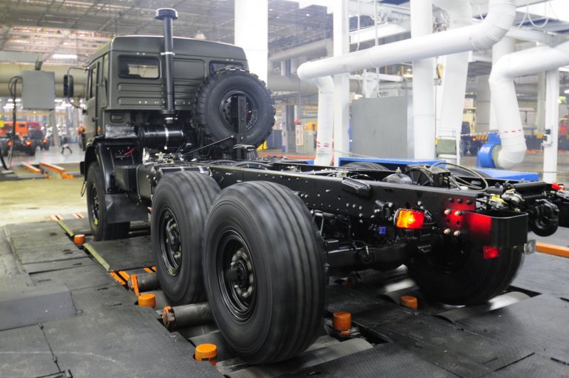 КАМАЗ 65116 лесовоз