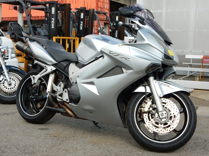 Honda VFR 800