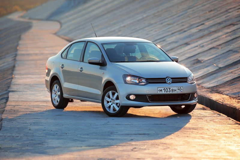 Volkswagen Polo sedan 1