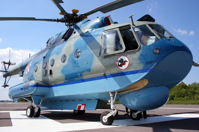Морской вертолет миль ми-14
