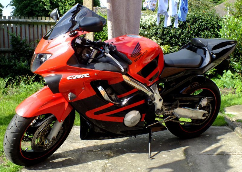 Honda CBR 600 f3 2000
