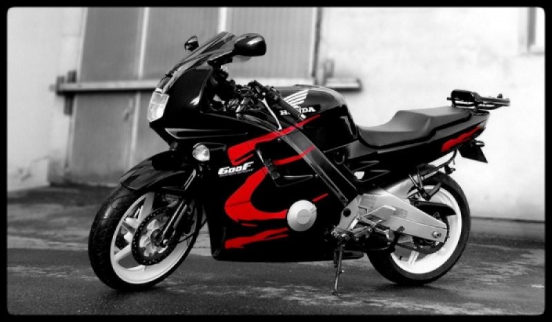 CBR 600 f2 черный