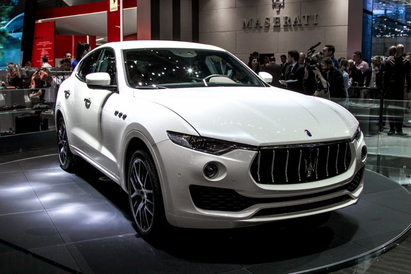 Maserati кроссовер Levante