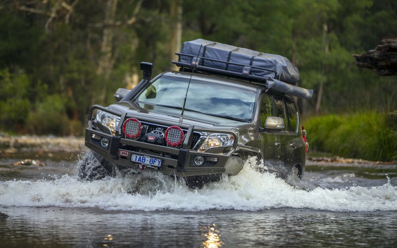 Toyota Land Cruiser Prado для рыбалки