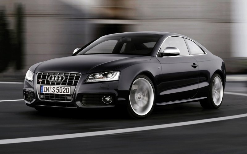 Автомобиля Audi s30