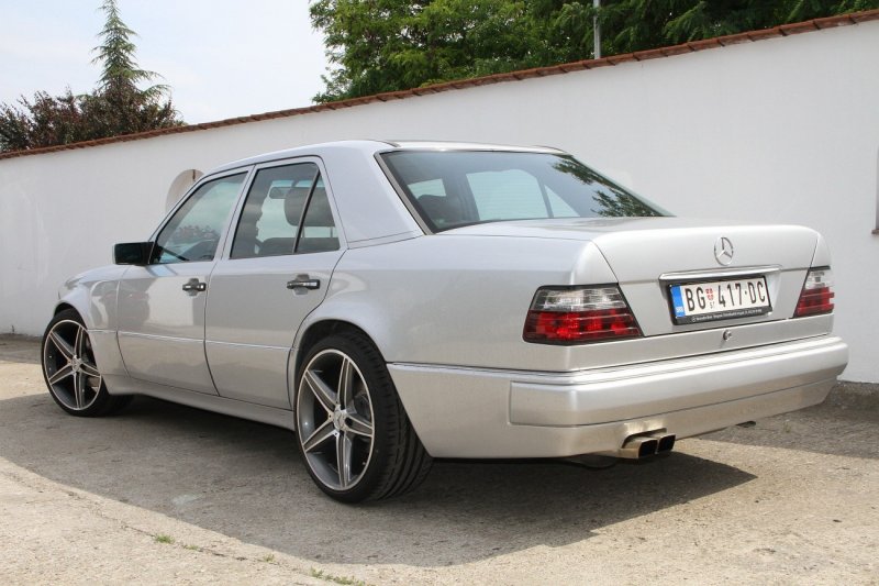 Mercedes Benz w124 1993