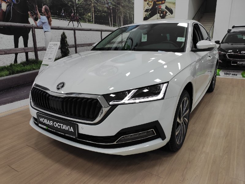 Skoda Octavia Emerald