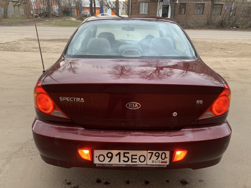 Kia Spectra 2002
